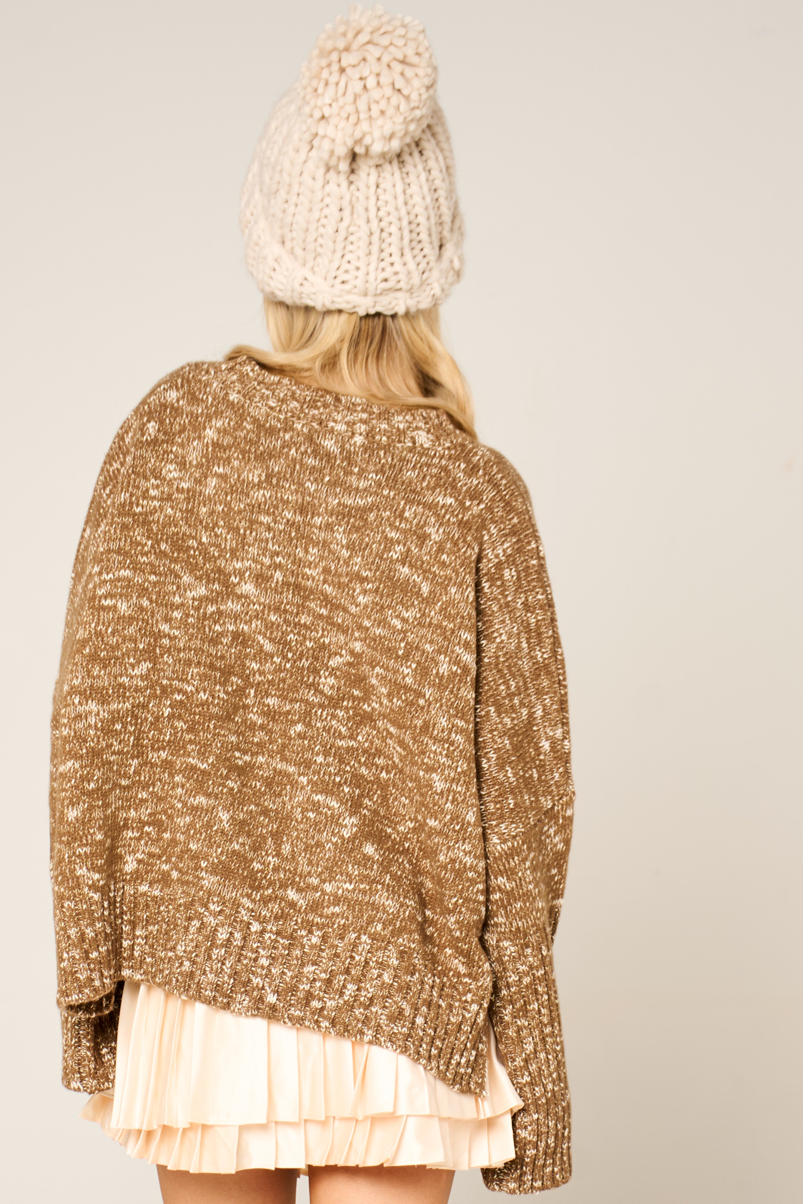 Willow Jumper in warm brown with cream accents, handmade super-chunky wool and organic cotton, oversized fit with thumb holes